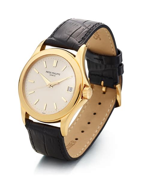 Patek Philippe Calatrava, Reference 5107 .